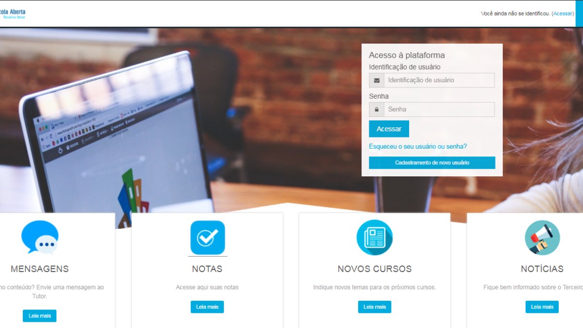 Moodle gratuito de verdade? Entenda o que é gratuito e onde entram os custos